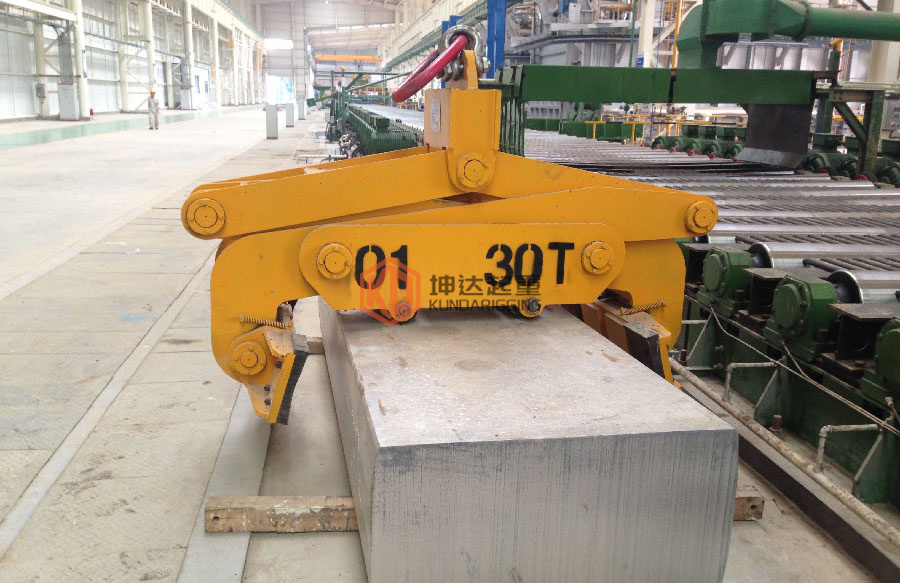 �X���A�Q